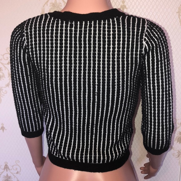 Crop Top Cardigan 🔥🔥 - Picture 5 of 7